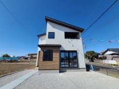 2号棟 完成物件だから、引っ越したあとの配置や動線も分かりやすい。
