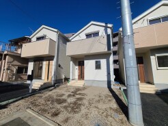 2号棟 五感で感じる、現地でしかわからない事も沢山ございます。周辺環境なども一緒にご案内いたしますのでお気軽にお問合せください。
