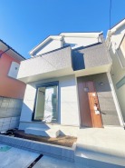 A号棟 完成物件だから、引っ越したあとの配置や動線も分かりやすい。
