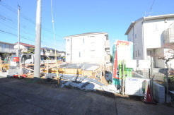 五感で感じる、現地でしかわからない事も沢山ございます。周辺環境なども一緒にご案内いたしますのでお気軽にお問合せください。
