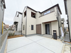 3号棟 五感で感じる、現地でしかわからない事も沢山ございます。周辺環境なども一緒にご案内いたしますのでお気軽にお問合せください。
