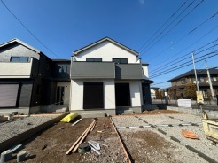 B号棟 五感で感じる、現地でしかわからない事も沢山ございます。周辺環境なども一緒にご案内いたしますのでお気軽にお問合せください。
