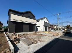 A号棟 五感で感じる、現地でしかわからない事も沢山ございます。周辺環境なども一緒にご案内いたしますのでお気軽にお問合せください。
