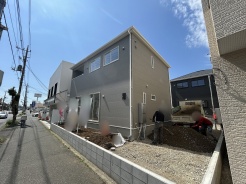3号棟 五感で感じる、現地でしかわからない事も沢山ございます。周辺環境なども一緒にご案内いたしますのでお気軽にお問合せください。
