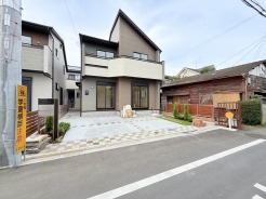 五感で感じる、現地でしかわからない事も沢山ございます。周辺環境なども一緒にご案内いたしますのでお気軽にお問合せください。