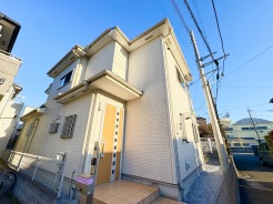 五感で感じる、現地でしかわからない事も沢山ございます。周辺環境なども一緒にご案内いたしますのでお気軽にお問合せください。
