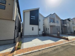 2号棟 完成物件だから、引っ越したあとの配置や動線も分かりやすい。
