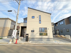 4号棟 五感で感じる、現地でしかわからない事も沢山ございます。周辺環境なども一緒にご案内いたしますのでお気軽にお問合せください。
