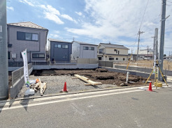 五感で感じる、現地でしかわからない事も沢山ございます。周辺環境なども一緒にご案内いたしますのでお気軽にお問合せください。
