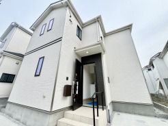 完成物件だから、引っ越したあとの配置や動線も分かりやすい。
