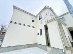 五感で感じる、現地でしかわからない事も沢山ございます。周辺環境なども一緒にご案内いたしますのでお気軽にお問合せください。
