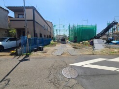 五感で感じる、現地でしかわからない事も沢山ございます。周辺環境なども一緒にご案内いたしますのでお気軽にお問合せください。
