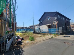 五感で感じる、現地でしかわからない事も沢山ございます。周辺環境なども一緒にご案内いたしますのでお気軽にお問合せください。
