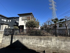 イオンまで歩いて14分(約1120ｍ）の立地です。