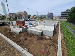 五感で感じる、現地でしかわからない事も沢山ございます。周辺環境なども一緒にご案内いたしますのでお気軽にお問合せください。
