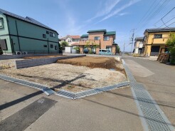 五感で感じる、現地でしかわからない事も沢山ございます。周辺環境なども一緒にご案内いたしますのでお気軽にお問合せください。
