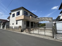 五感で感じる、現地でしかわからない事も沢山ございます。周辺環境なども一緒にご案内いたしますのでお気軽にお問合せください。
