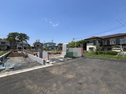 五感で感じる、現地でしかわからない事も沢山ございます。周辺環境なども一緒にご案内いたしますのでお気軽にお問合せください。

