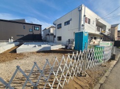 1号棟 五感で感じる、現地でしかわからない事も沢山ございます。周辺環境なども一緒にご案内いたしますのでお気軽にお問合せください。
