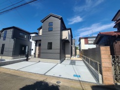 2号棟 完成物件だから、引っ越したあとの配置や動線も分かりやすい。
