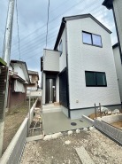 五感で感じる、現地でしかわからない事も沢山ございます。周辺環境なども一緒にご案内いたしますのでお気軽にお問合せください。