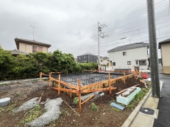 五感で感じる、現地でしかわからない事も沢山ございます。周辺環境なども一緒にご案内いたしますのでお気軽にお問合せください。
