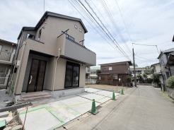 五感で感じる、現地でしかわからない事も沢山ございます。周辺環境なども一緒にご案内いたしますのでお気軽にお問合せください。
