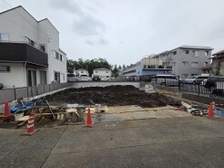 五感で感じる、現地でしかわからない事も沢山ございます。周辺環境なども一緒にご案内いたしますのでお気軽にお問合せください。