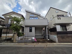 五感で感じる、現地でしかわからない事も沢山ございます。周辺環境なども一緒にご案内いたしますのでお気軽にお問合せください。