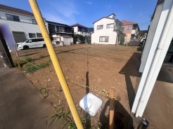 所沢ニュータウン内の区画の整った分譲地内です