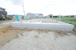 3号棟 五感で感じる、現地でしかわからない事も沢山ございます。周辺環境なども一緒にご案内いたしますのでお気軽にお問合せください。
