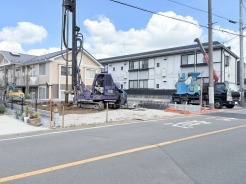 1号棟 五感で感じる、現地でしかわからない事も沢山ございます。周辺環境なども一緒にご案内いたしますのでお気軽にお問合せください。
