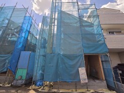 五感で感じる、現地でしかわからない事も沢山ございます。周辺環境なども一緒にご案内いたしますのでお気軽にお問合せください。