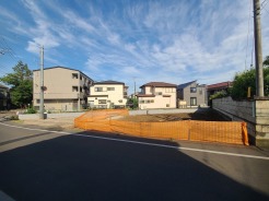 五感で感じる、現地でしかわからない事も沢山ございます。周辺環境なども一緒にご案内いたしますのでお気軽にお問合せください。
