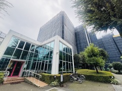 2026年11月末リフォーム完成予定です。