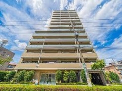 五感で感じる、現地でしかわからない事も沢山ございます。周辺環境なども一緒にご案内いたしますのでお気軽にお問合せください。
