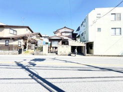 五感で感じる、現地でしかわからない事も沢山ございます。周辺環境なども一緒にご案内いたしますのでお気軽にお問合せください。
