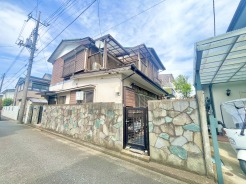 当日ご案内可能です！物件だけでなく、周辺の環境や他にご希望の物件もまとめてご案内可能です。（火曜・水曜日も営業）下のお問い合わせボタンよりお気軽にお問い合わせください。
