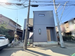 五感で感じる、現地でしかわからない事も沢山ございます。周辺環境なども一緒にご案内いたしますのでお気軽にお問合せください。
