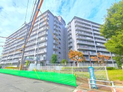 新耐震基準適合に適合している管理体制良好マンションです。