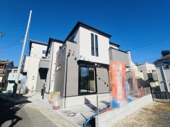 五感で感じる、現地でしかわからない事も沢山ございます。周辺環境なども一緒にご案内いたしますのでお気軽にお問合せください。
