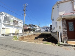 五感で感じる、現地でしかわからない事も沢山ございます。周辺環境なども一緒にご案内いたしますのでお気軽にお問合せください。
