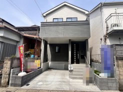 五感で感じる、現地でしかわからない事も沢山ございます。周辺環境なども一緒にご案内いたしますのでお気軽にお問合せください。
