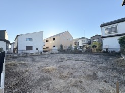 五感で感じる、現地でしかわからない事も沢山ございます。周辺環境なども一緒にご案内いたしますのでお気軽にお問合せください。
