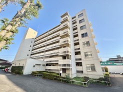 五感で感じる、現地でしかわからない事も沢山ございます。周辺環境なども一緒にご案内いたしますのでお気軽にお問合せください。
