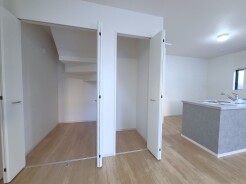 収納豊富な間取りで家の中がスッキリ片付きそうです。
