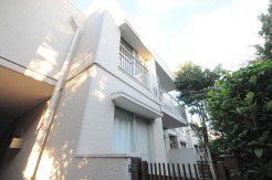 五感で感じる、現地でしかわからない事も沢山ございます。周辺環境なども一緒にご案内いたしますのでお気軽にお問合せください。
