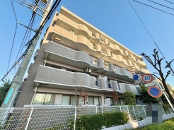 五感で感じる、現地でしかわからない事も沢山ございます。周辺環境なども一緒にご案内いたしますのでお気軽にお問合せください。
