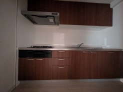 独立したキッチン。平成28年2月に交換済みです。