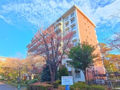 総戸数７２０戸のビッグコミュニティ！
新耐震基準適合につき、住宅ローン控除の利用が可能です。